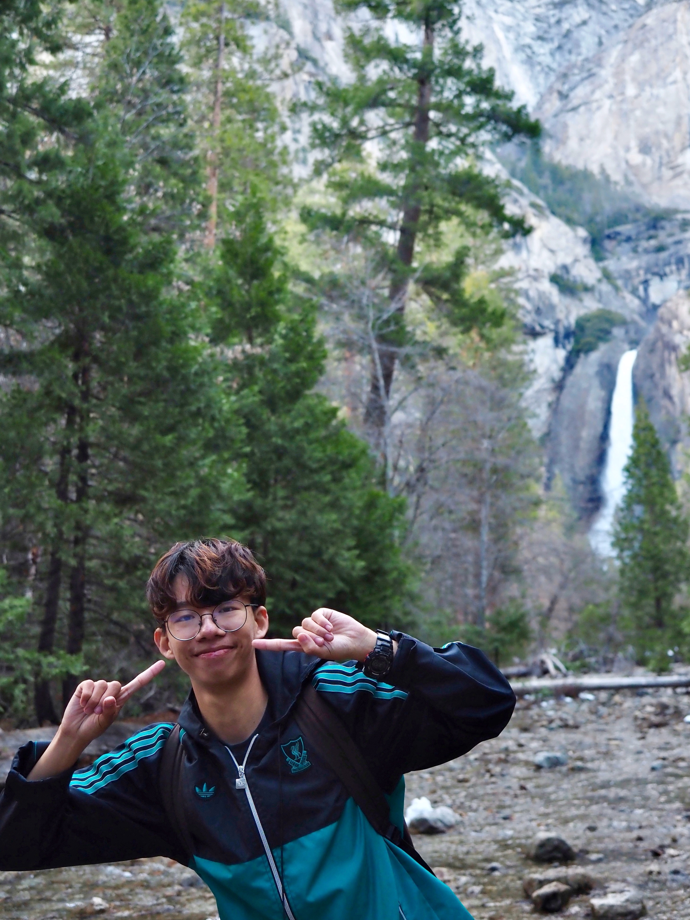 profile photo hover 1